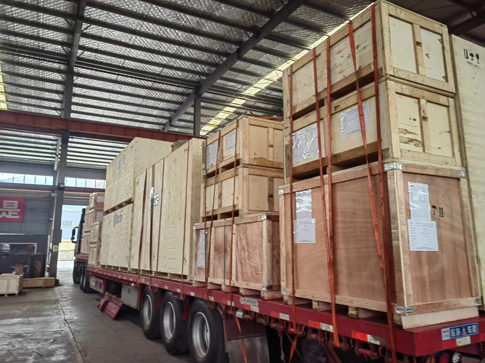 哈萨克斯坦4×36000kVA硅铁75电炉项目出货